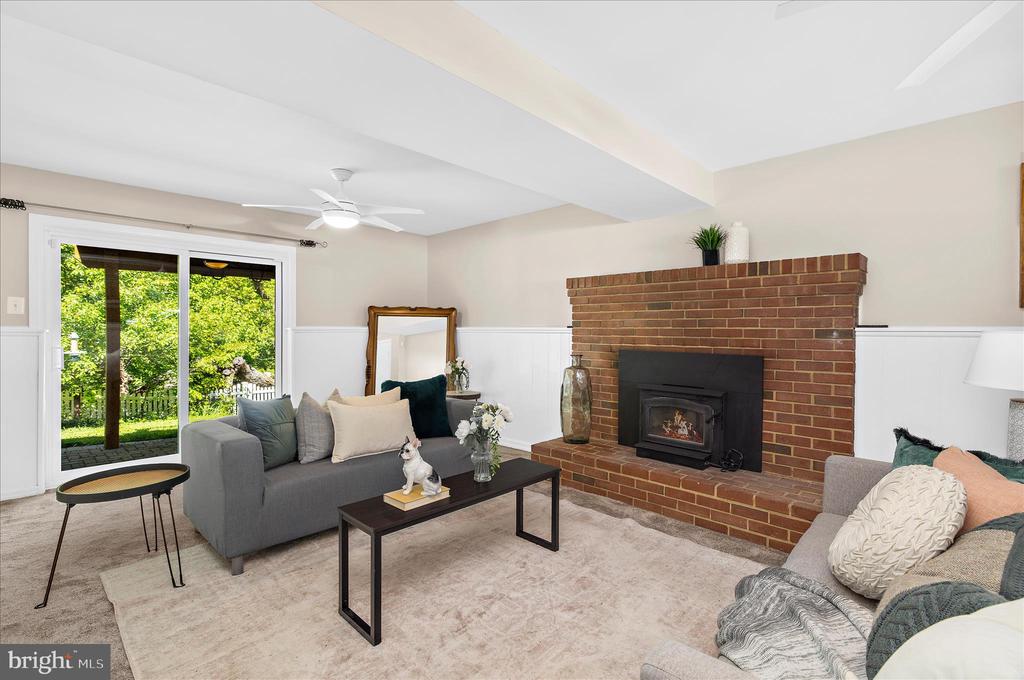 1231 VAN BUREN DRIVE