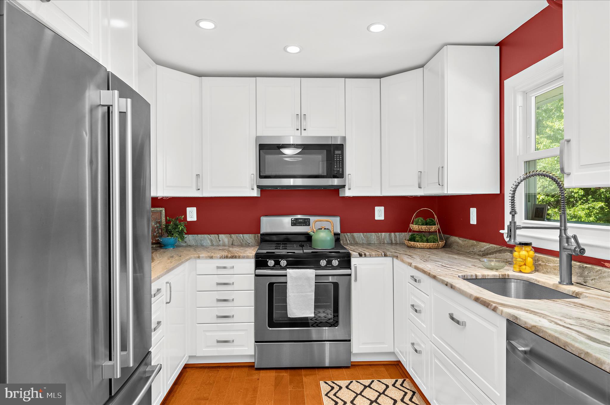 1231 VAN BUREN DRIVE