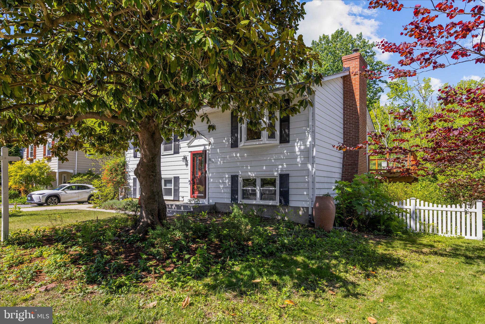 1231 VAN BUREN DRIVE