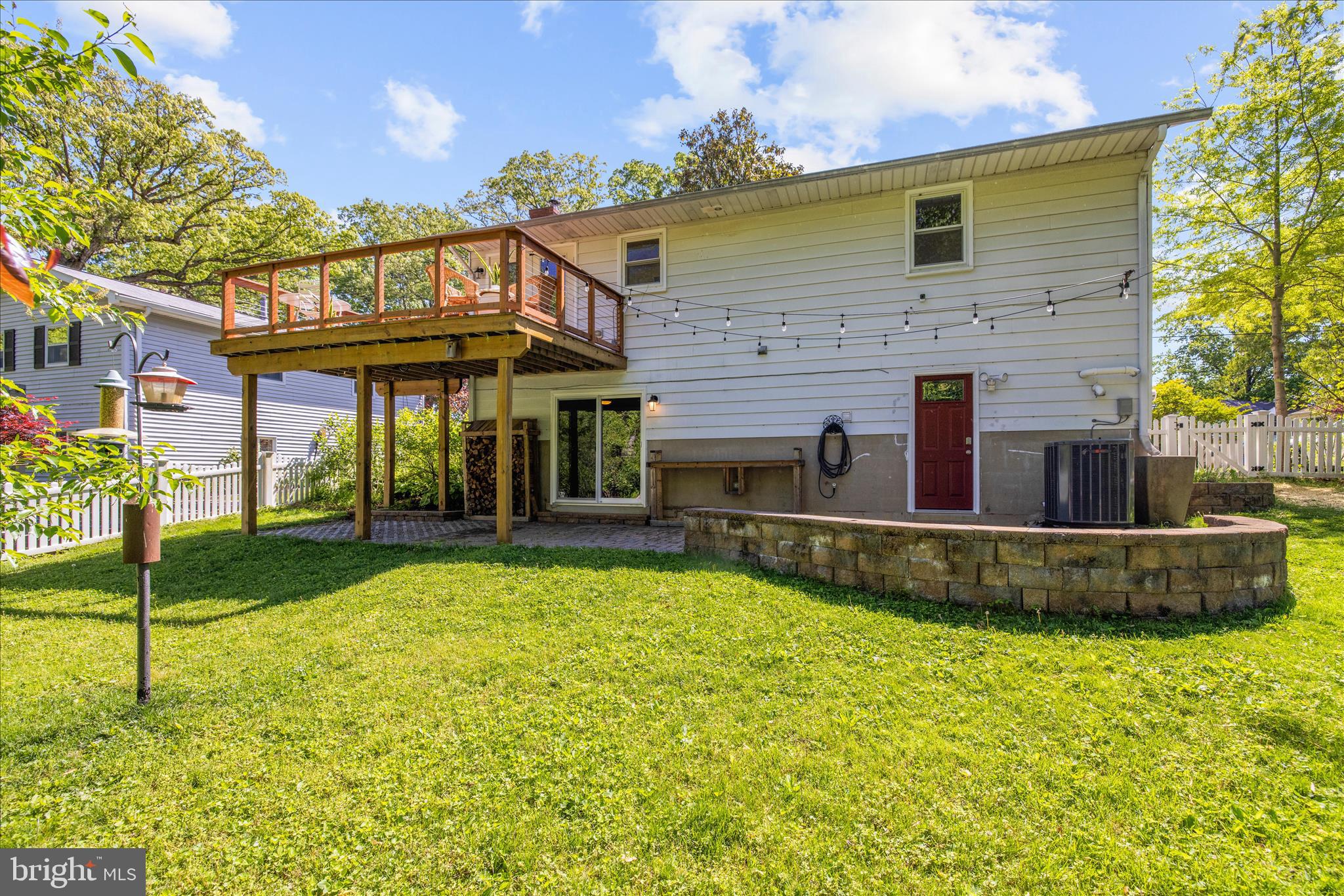 1231 VAN BUREN DRIVE