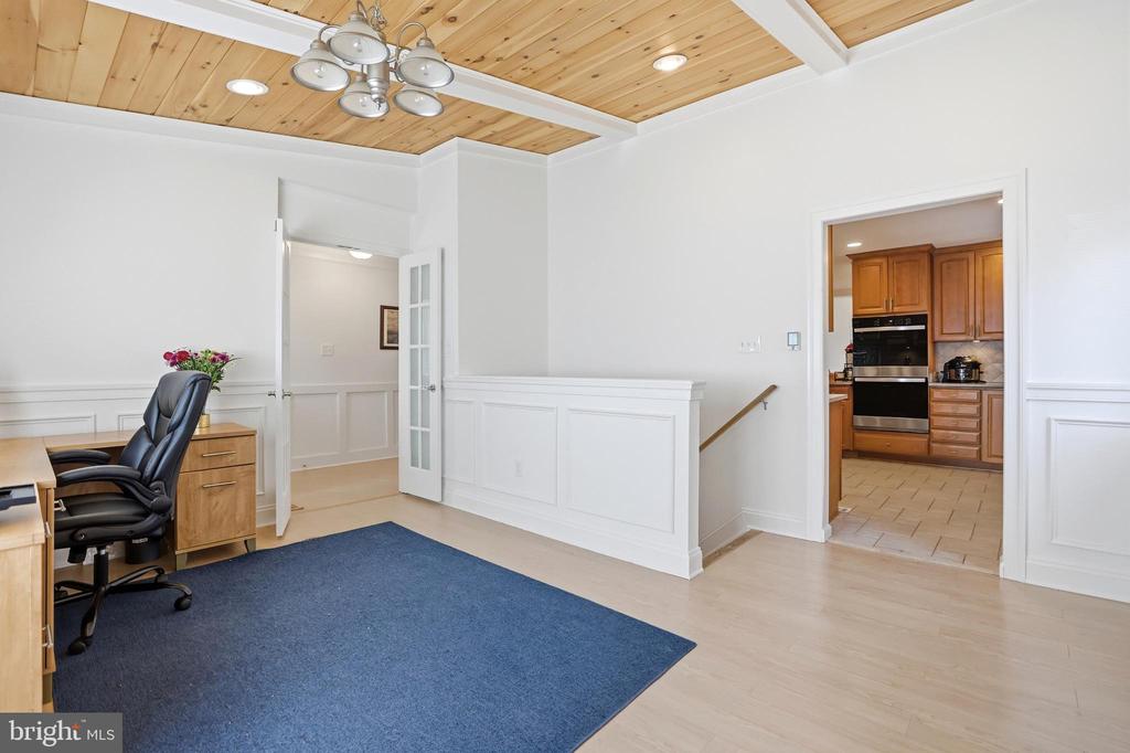 442 CENTURY VISTA DRIVE