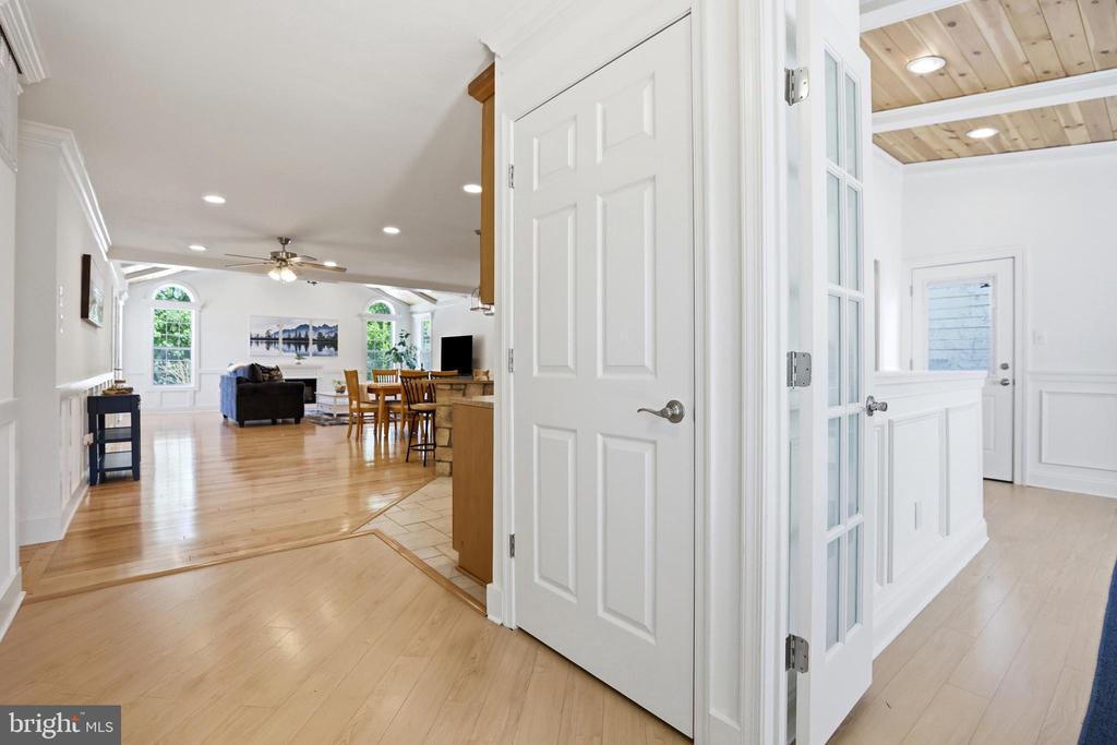 442 CENTURY VISTA DRIVE