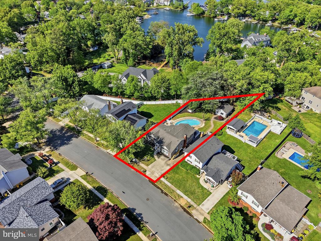 442 CENTURY VISTA DRIVE
