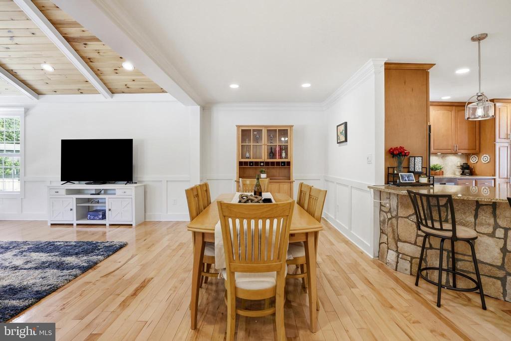 442 CENTURY VISTA DRIVE