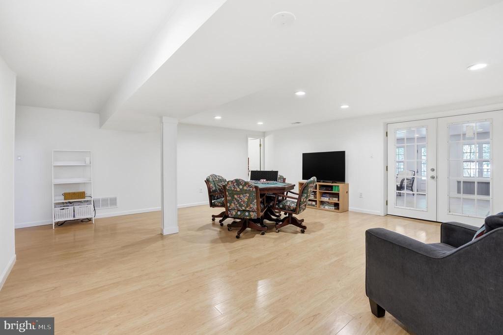 442 CENTURY VISTA DRIVE
