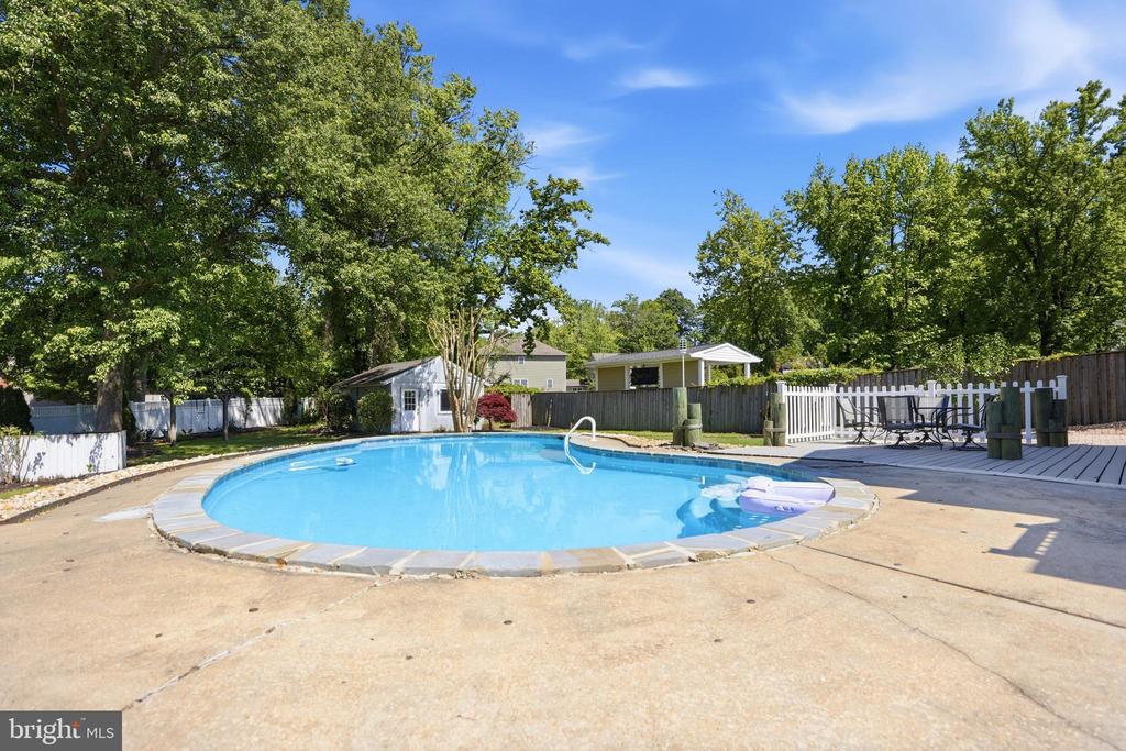 442 CENTURY VISTA DRIVE