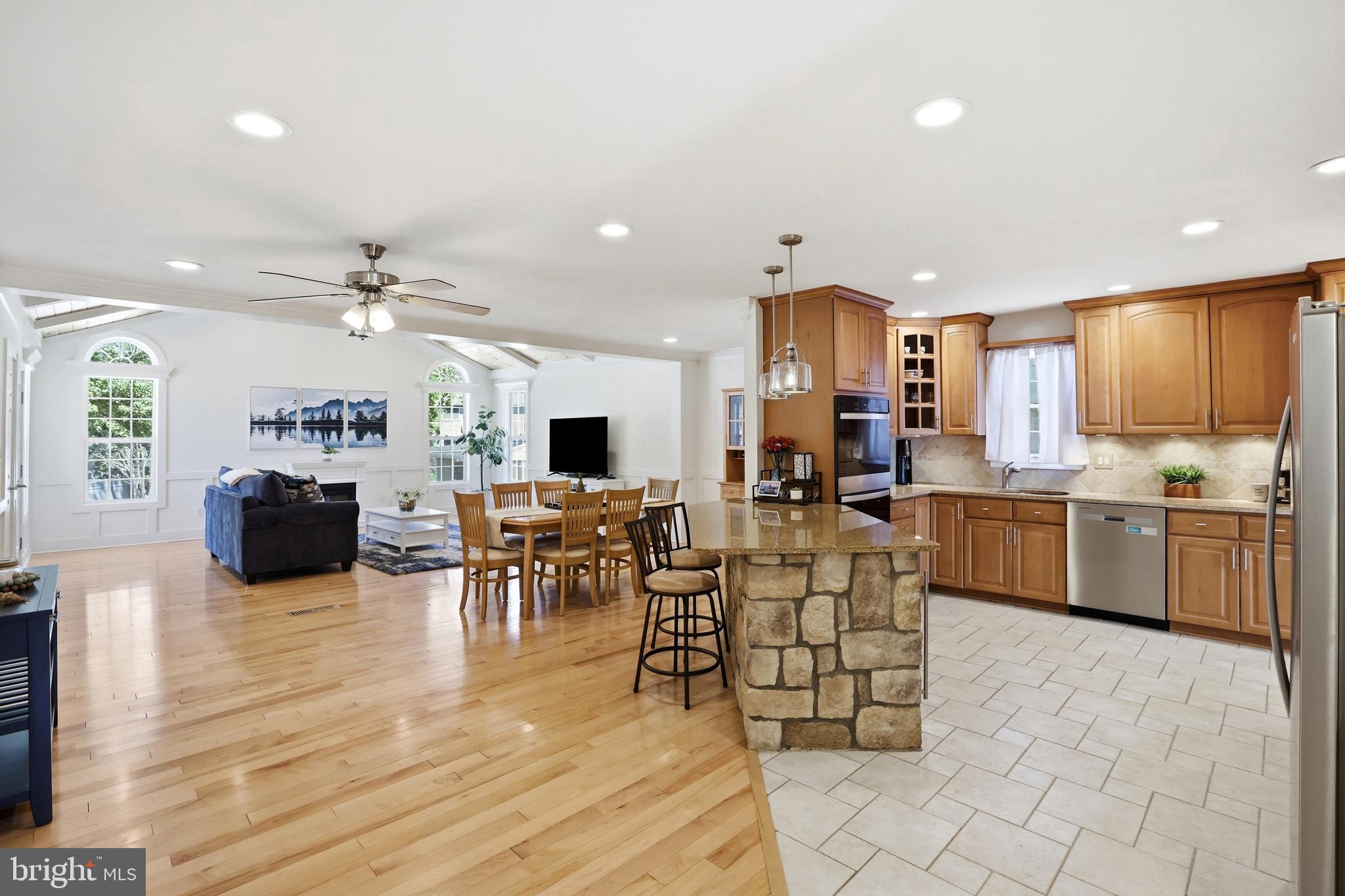 442 CENTURY VISTA DRIVE