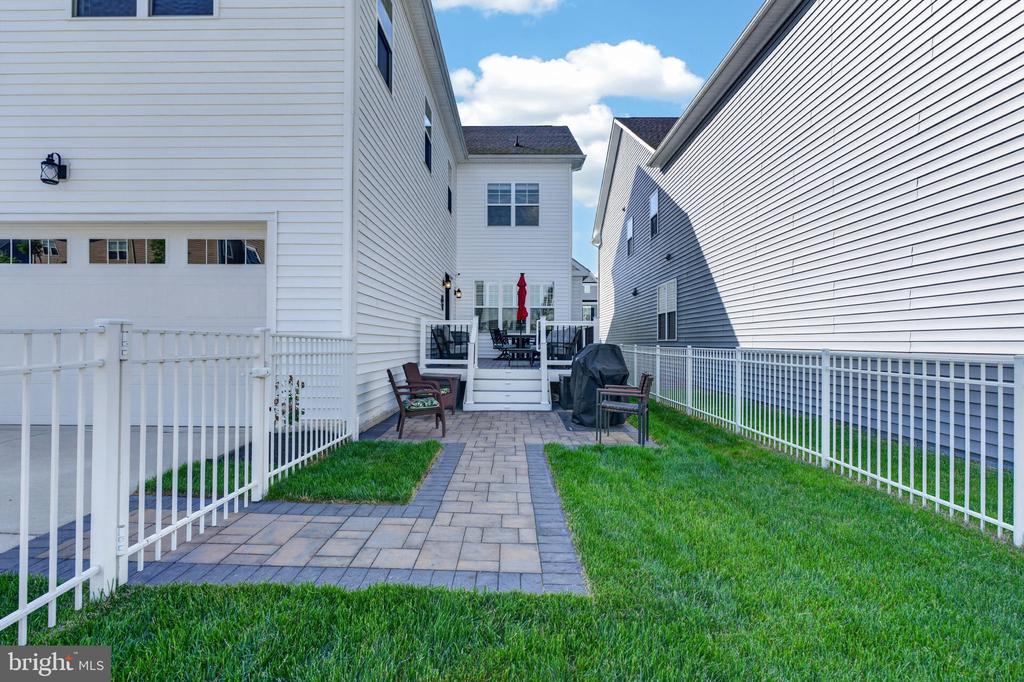 2614 ORCHARD ORIOLE WAY