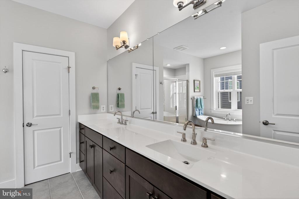 2614 ORCHARD ORIOLE WAY
