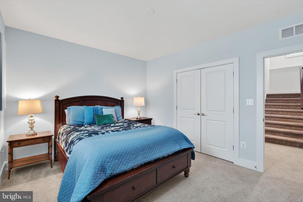 2614 ORCHARD ORIOLE WAY