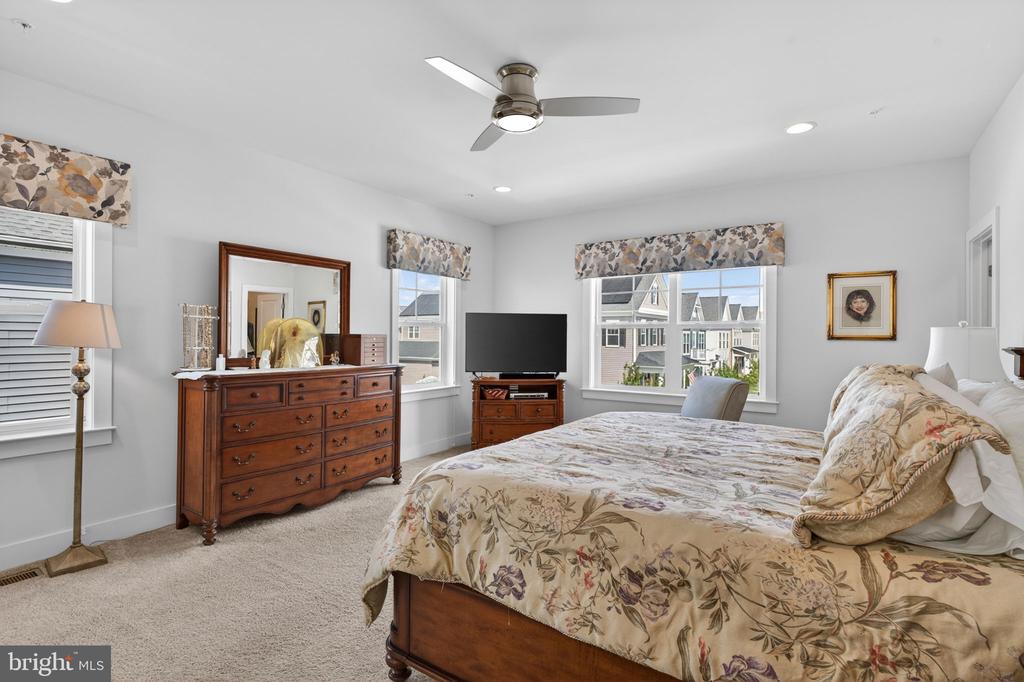 2614 ORCHARD ORIOLE WAY