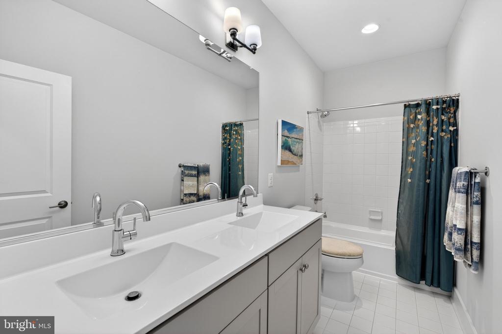 2614 ORCHARD ORIOLE WAY