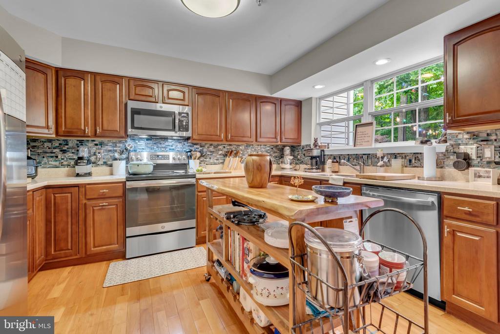 103 QUIET WATERS PLACE