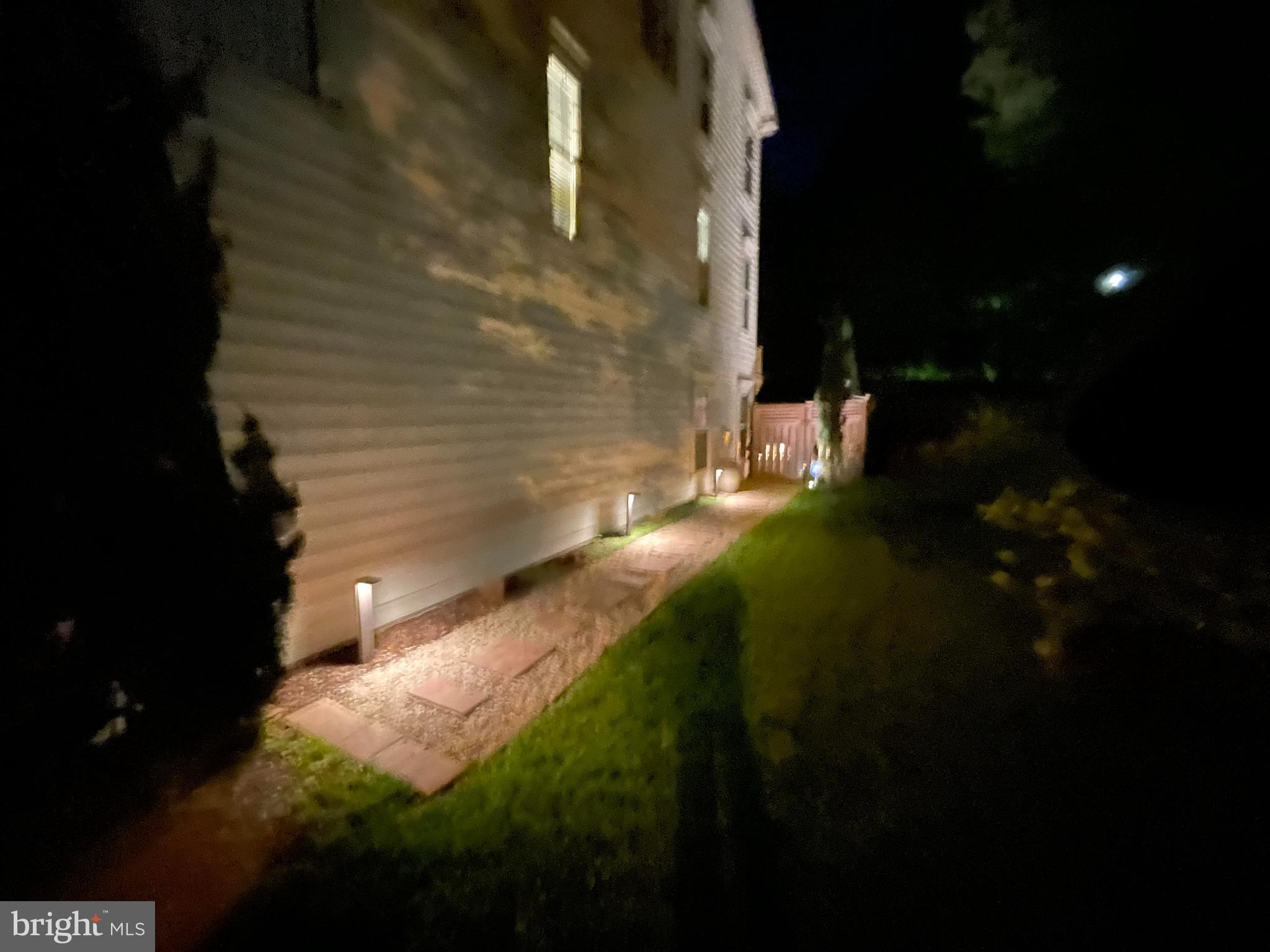203 TREYBURN WAY