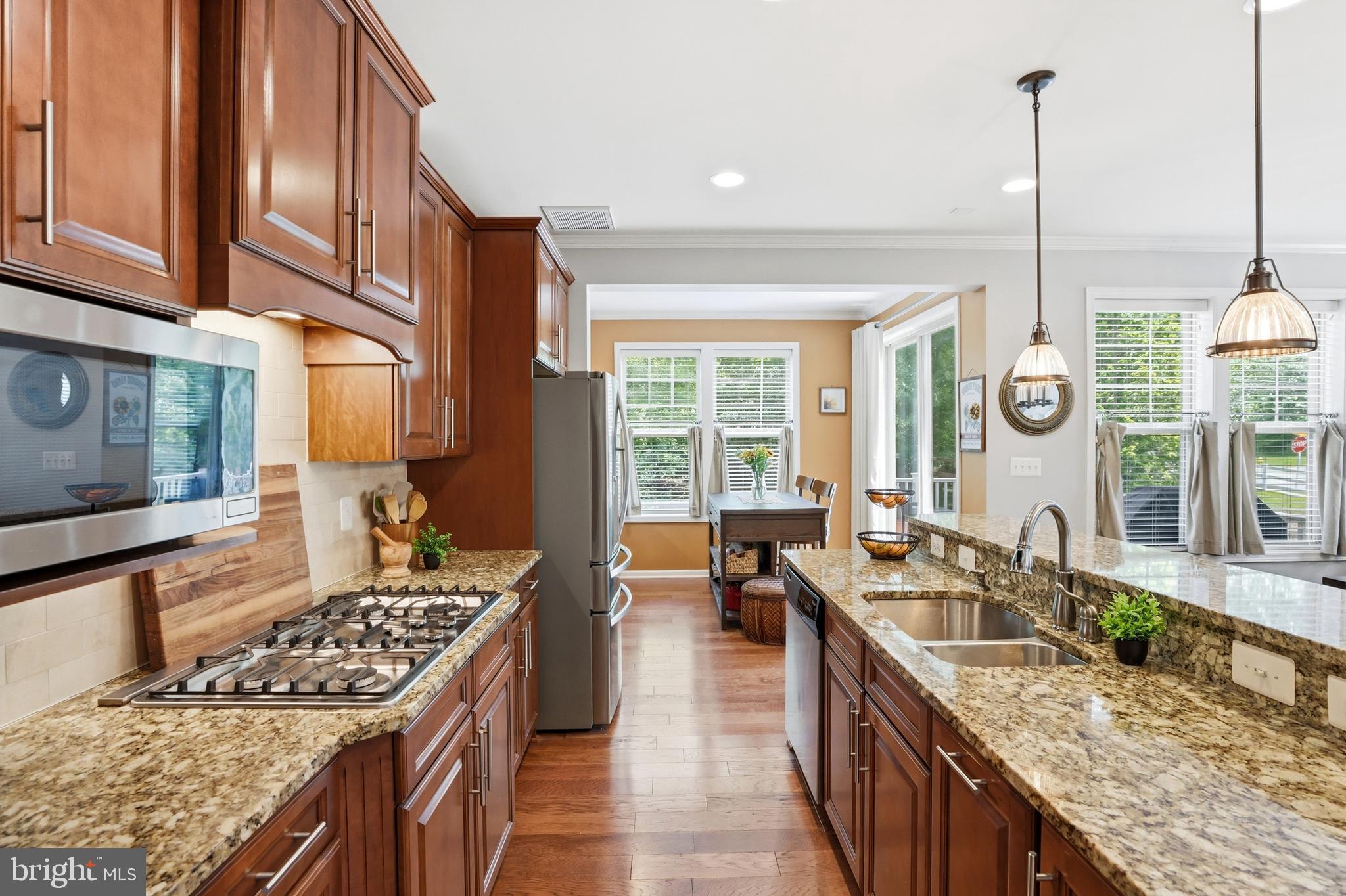 203 TREYBURN WAY