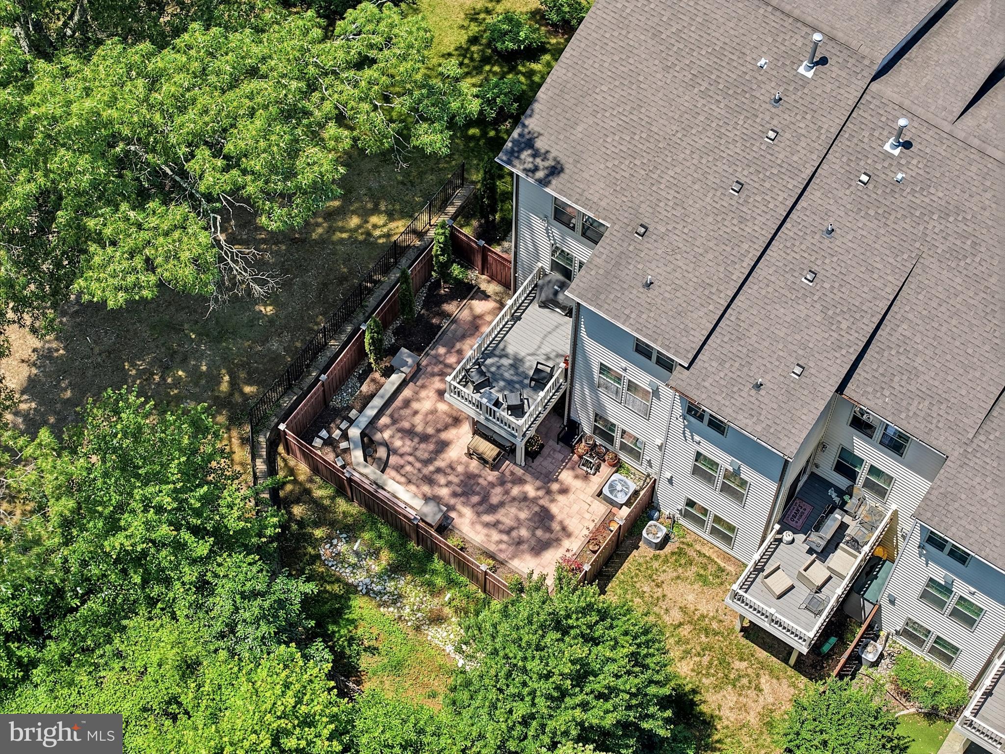 203 TREYBURN WAY