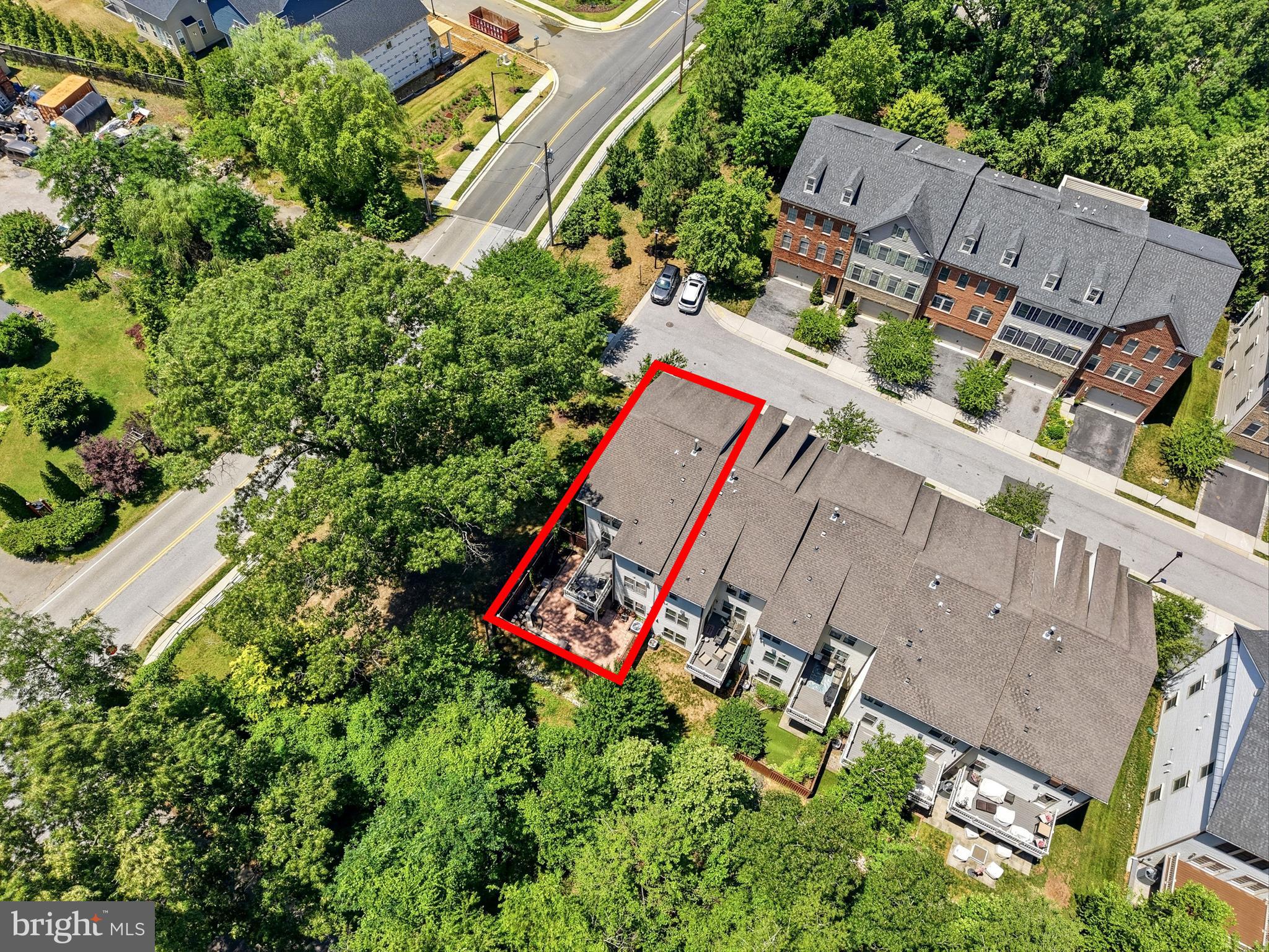 203 TREYBURN WAY