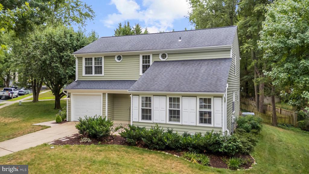 291 COLLEGE MANOR DRIVE
