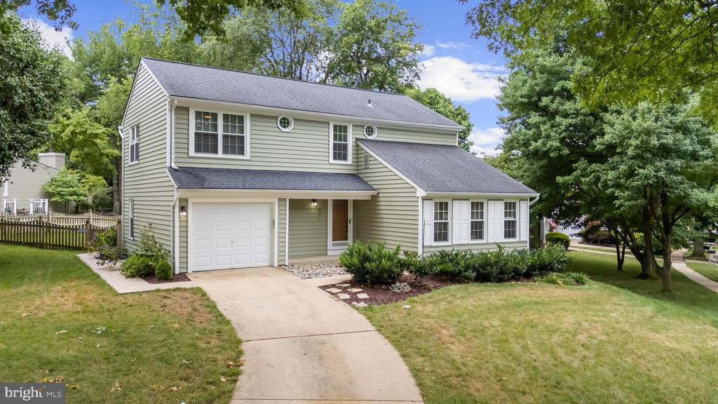 291 COLLEGE MANOR DRIVE