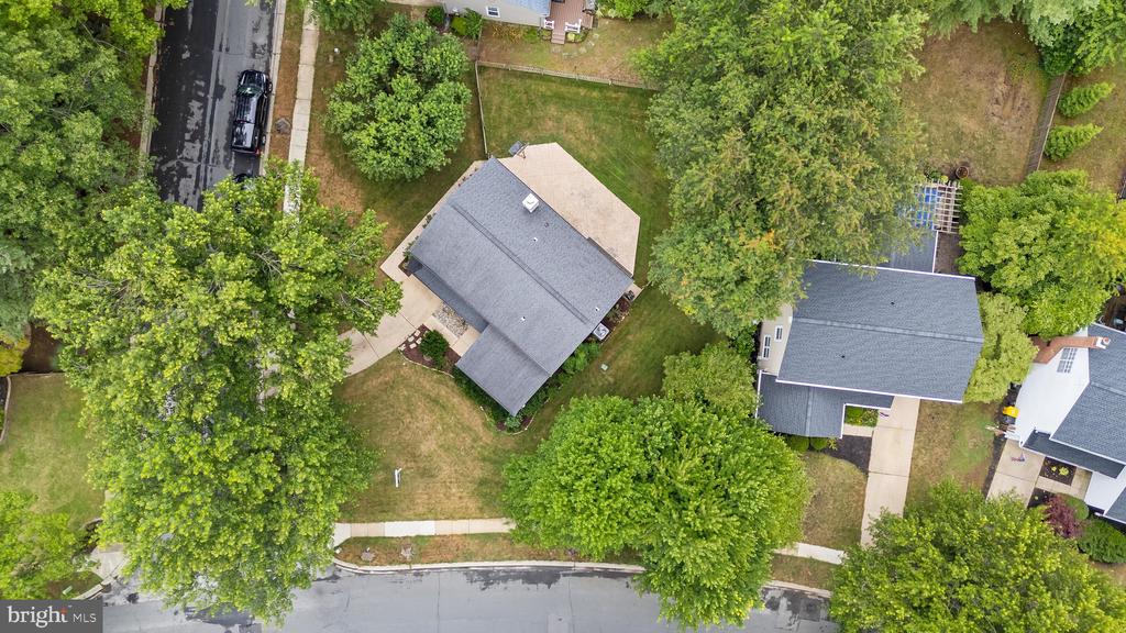 291 COLLEGE MANOR DRIVE