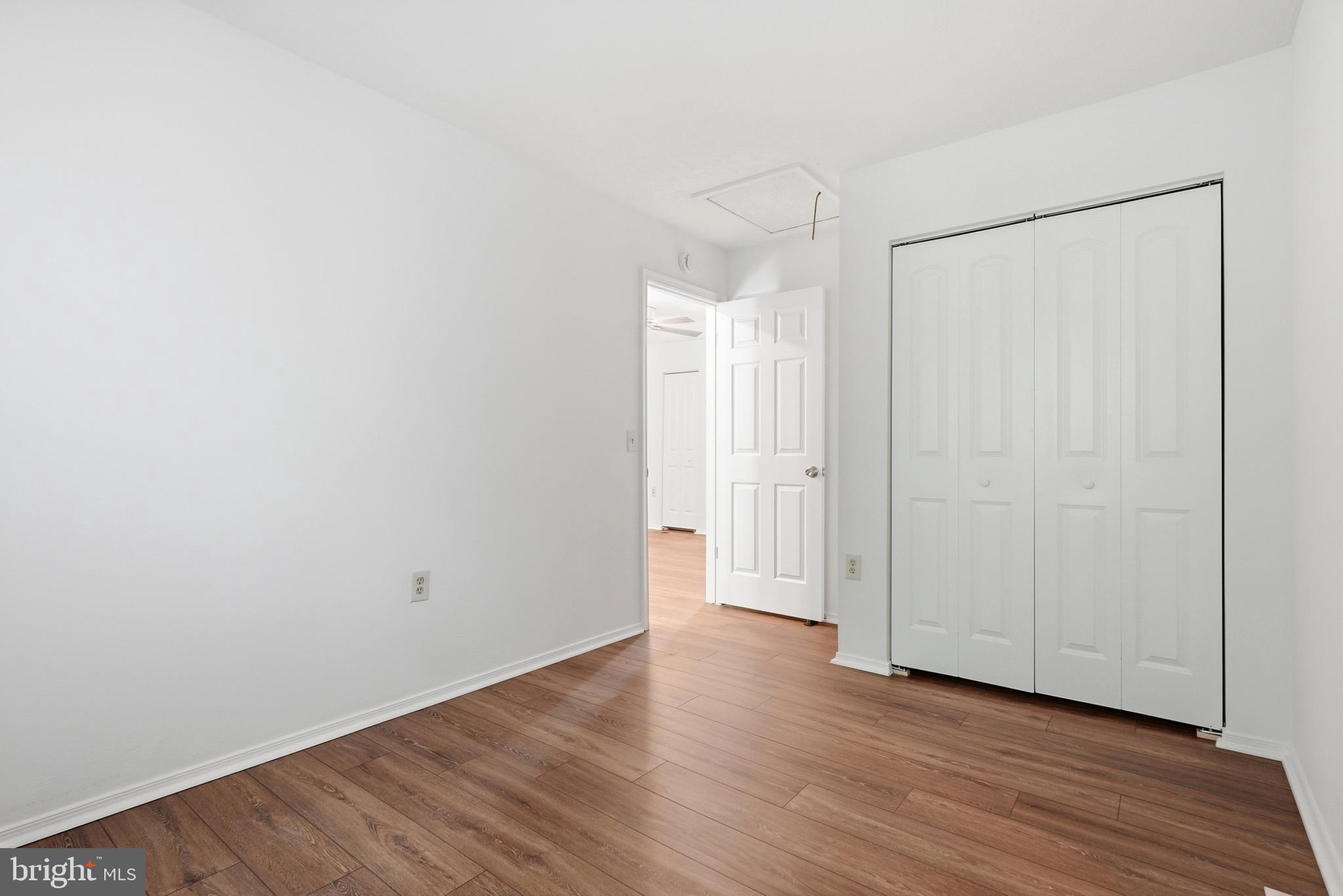 504 GREENBLADES COURT