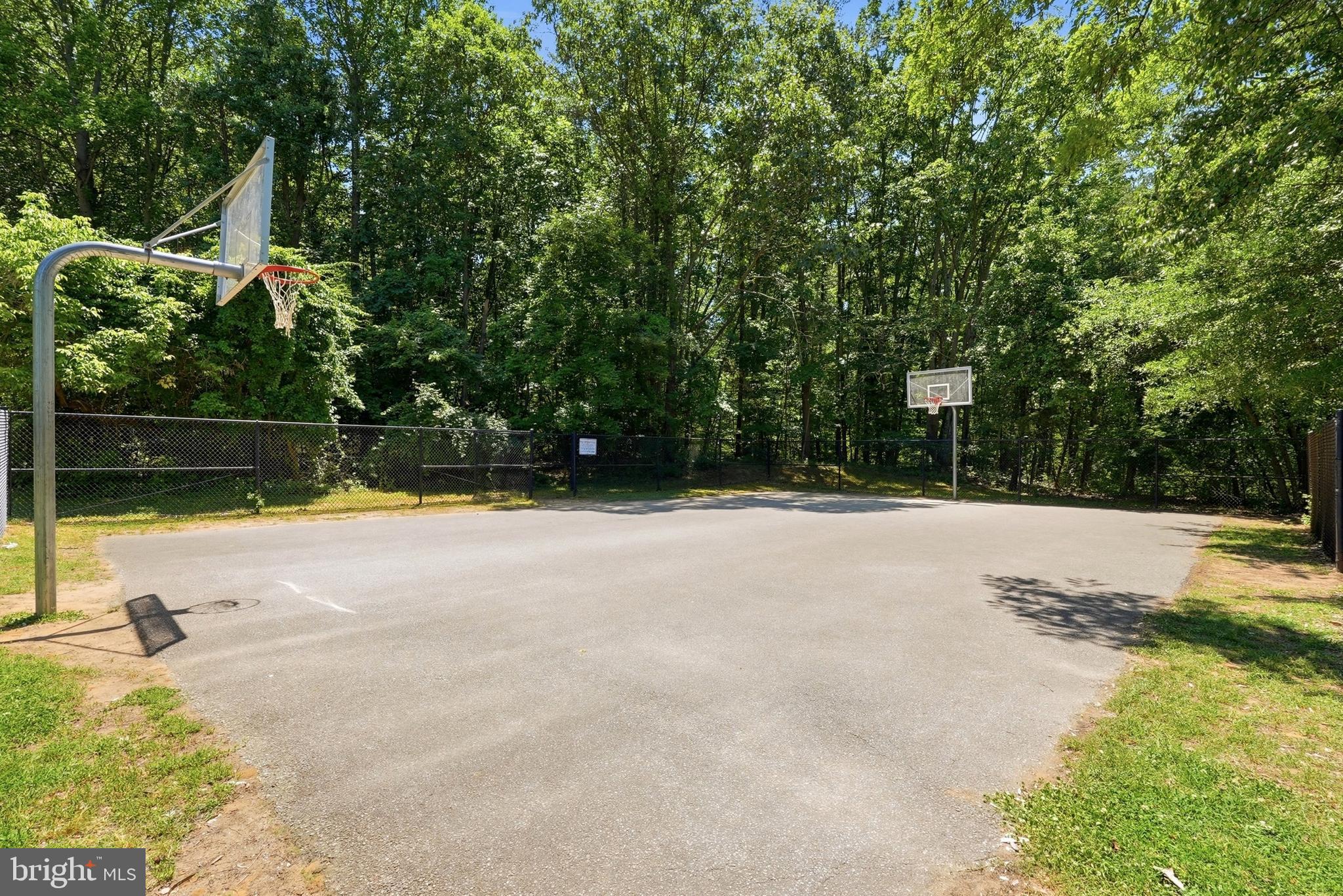 504 GREENBLADES COURT