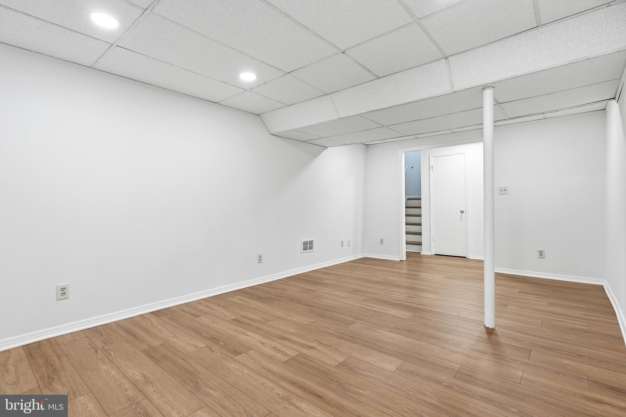504 GREENBLADES COURT