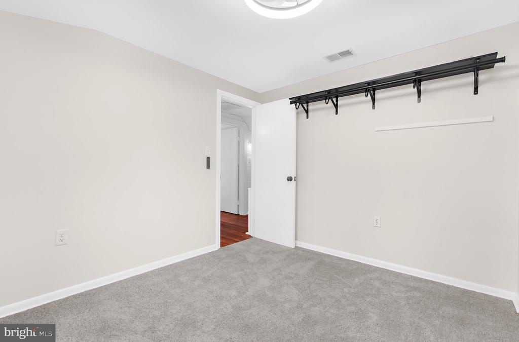 1105 VAN BUREN STREET