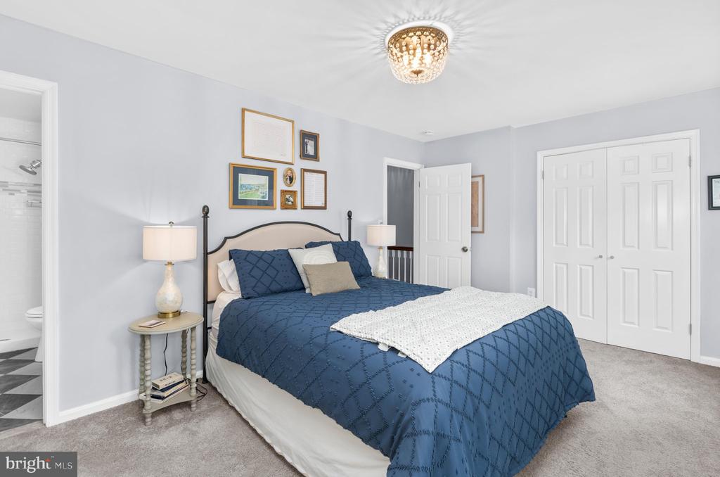 1202 BRUNSWICK COURT