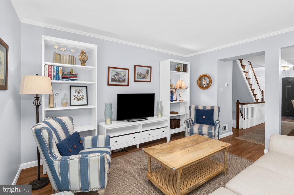 1202 BRUNSWICK COURT