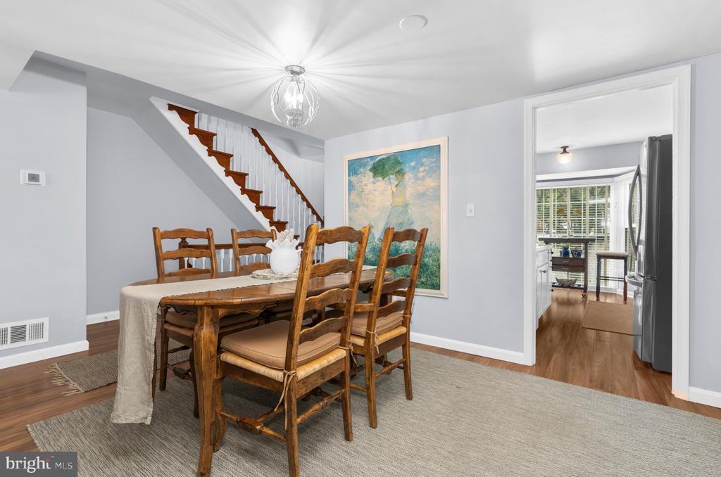 1202 BRUNSWICK COURT