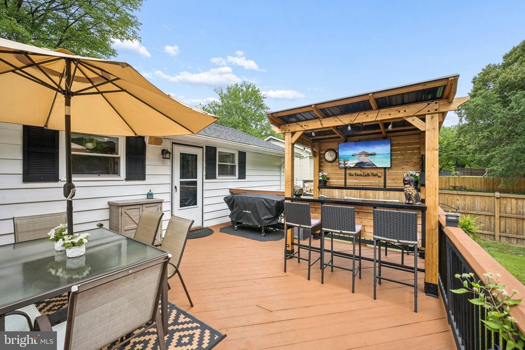 139 MAGOTHY BEACH ROAD
