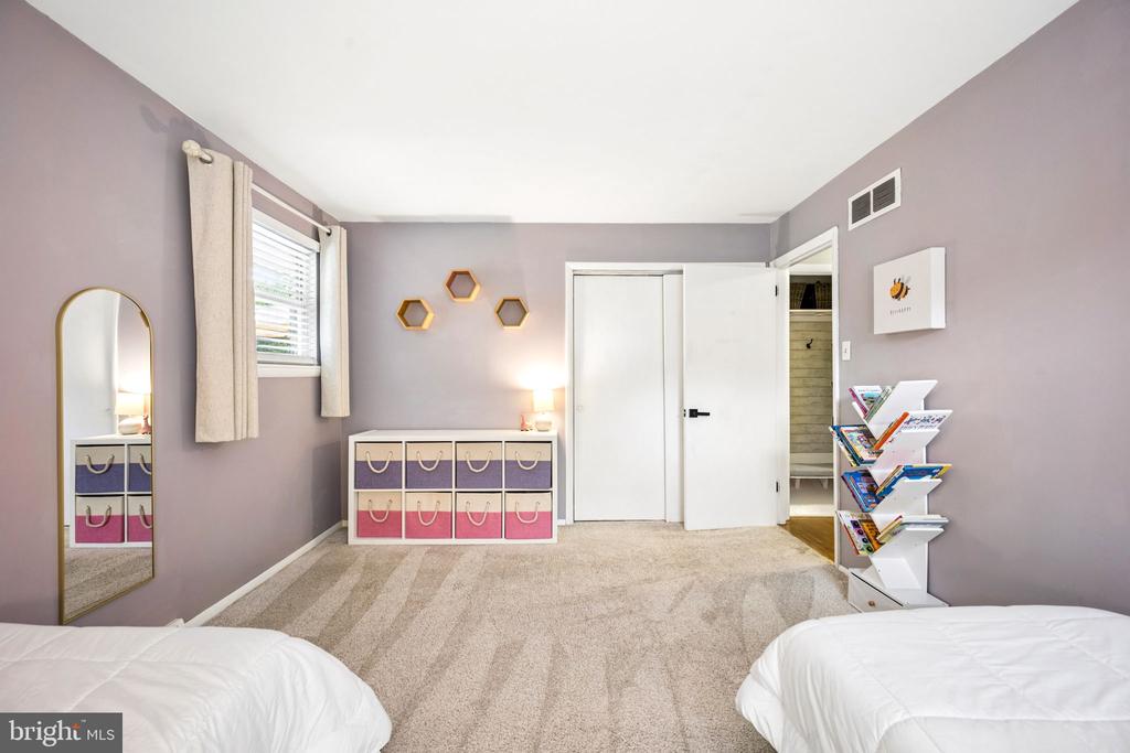139 MAGOTHY BEACH ROAD