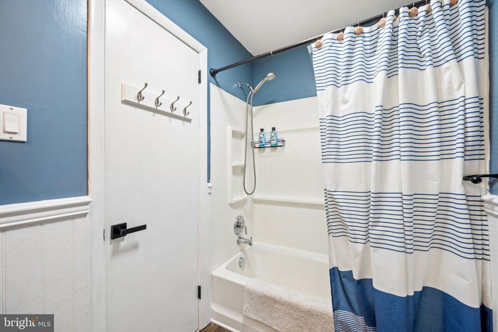 139 MAGOTHY BEACH ROAD