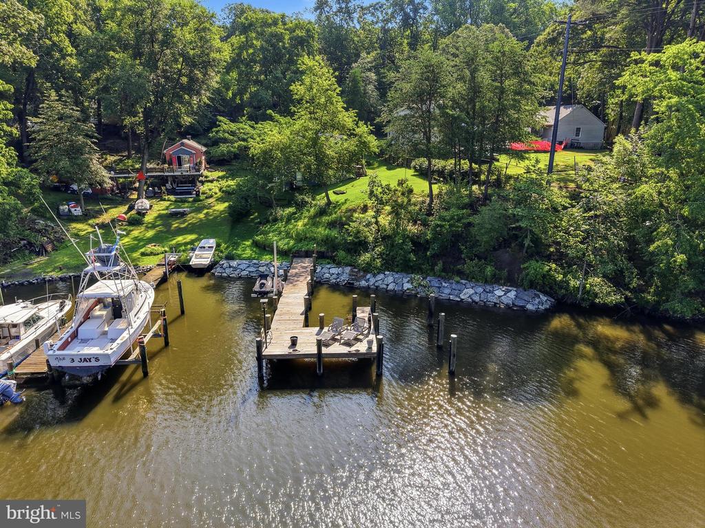 8014 FOREST GLEN DRIVE