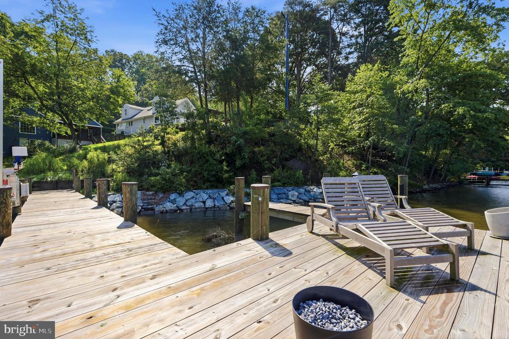 8014 FOREST GLEN DRIVE