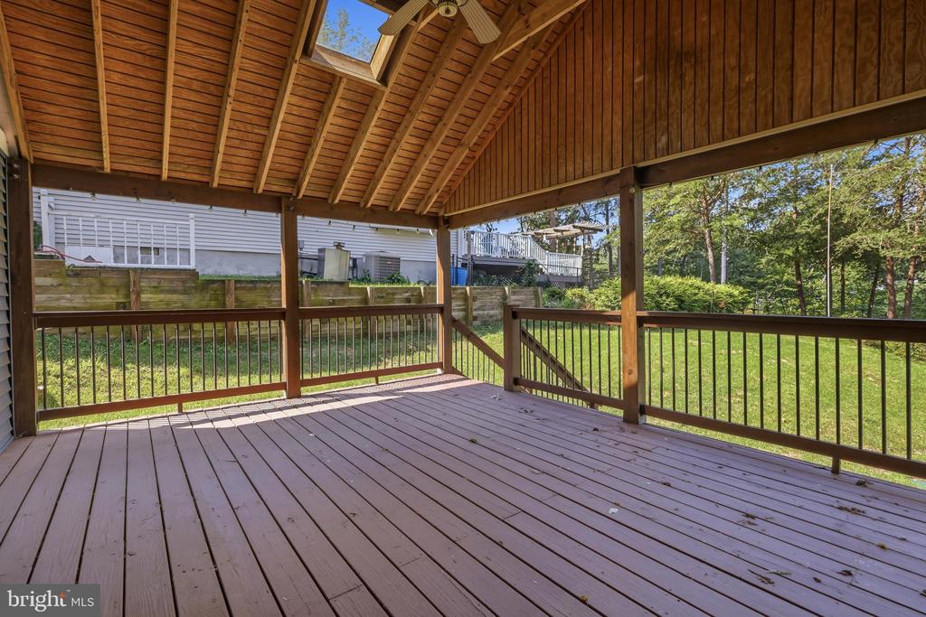 8014 FOREST GLEN DRIVE