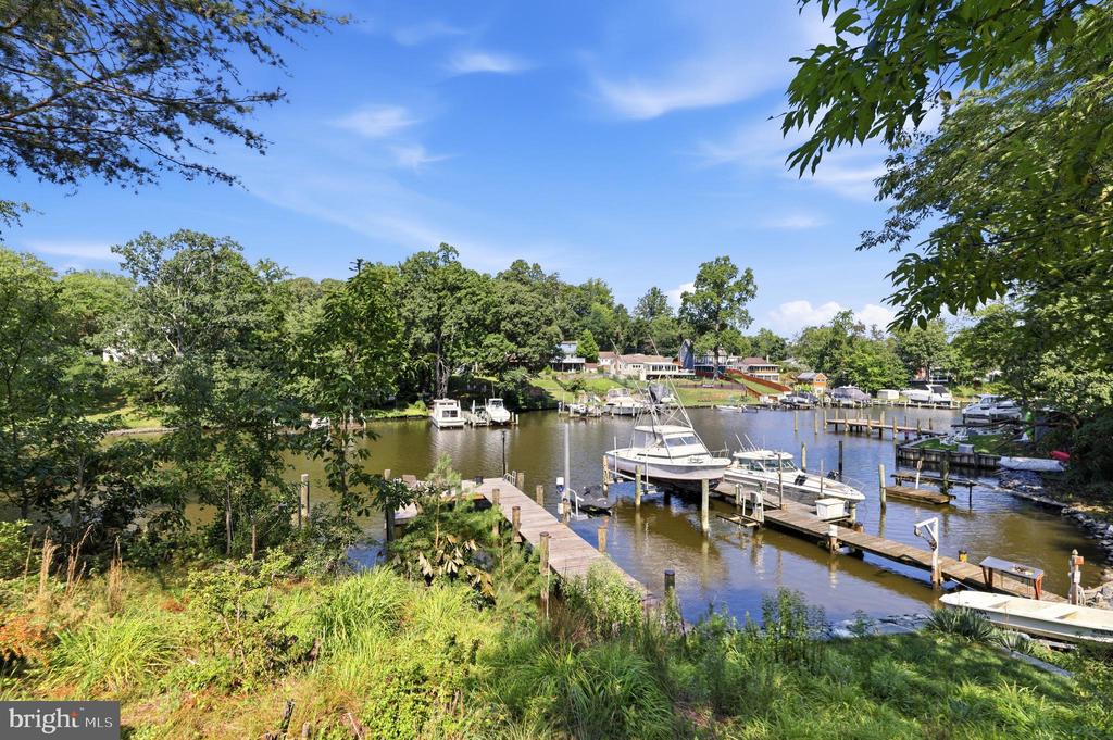 8014 FOREST GLEN DRIVE