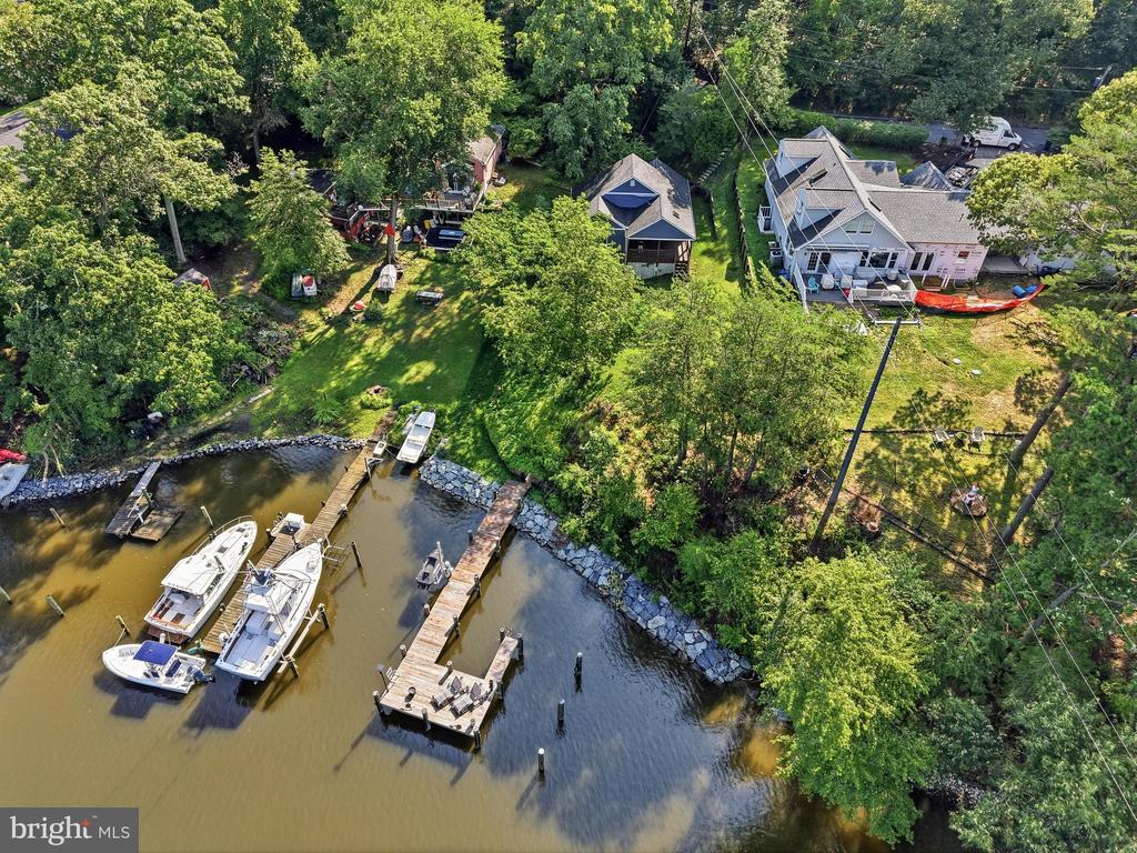 8014 FOREST GLEN DRIVE