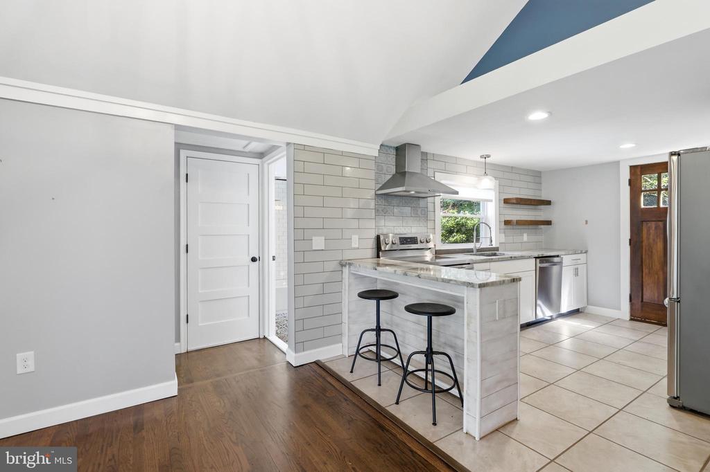 8014 FOREST GLEN DRIVE