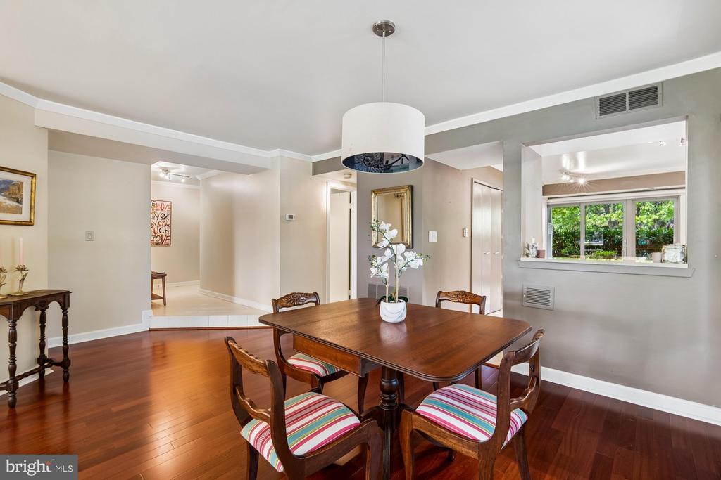 7048 HARBOUR VILLAGE COURT Unit: T2