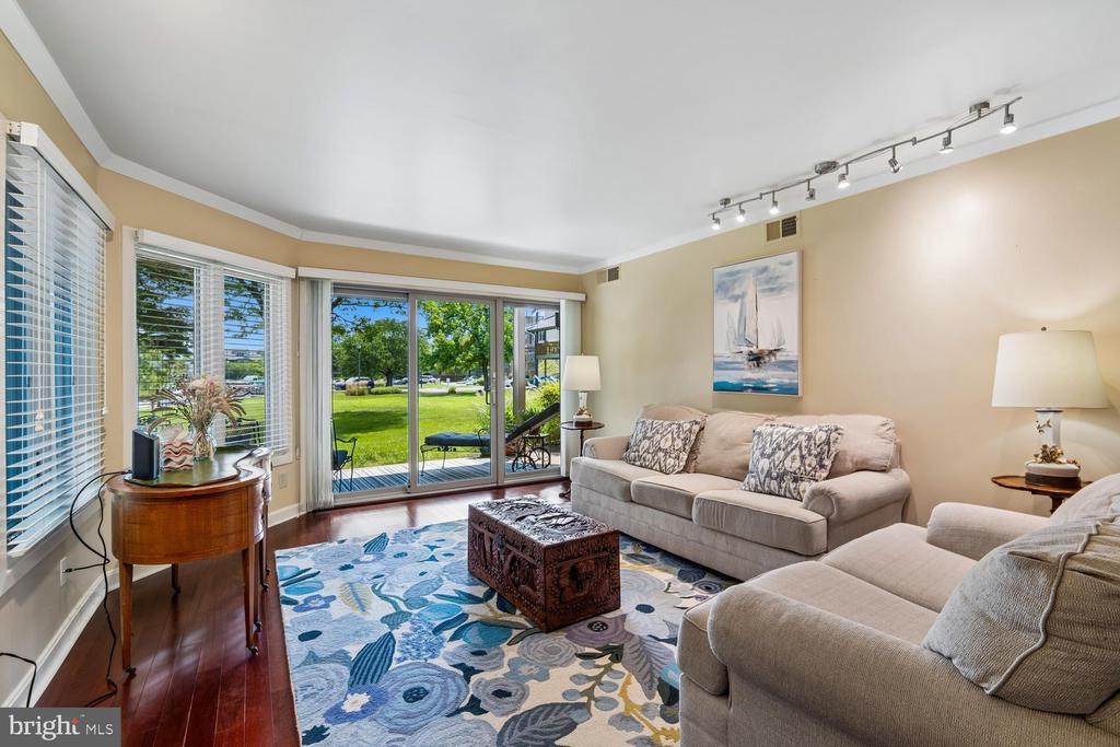 7048 HARBOUR VILLAGE COURT Unit: T2
