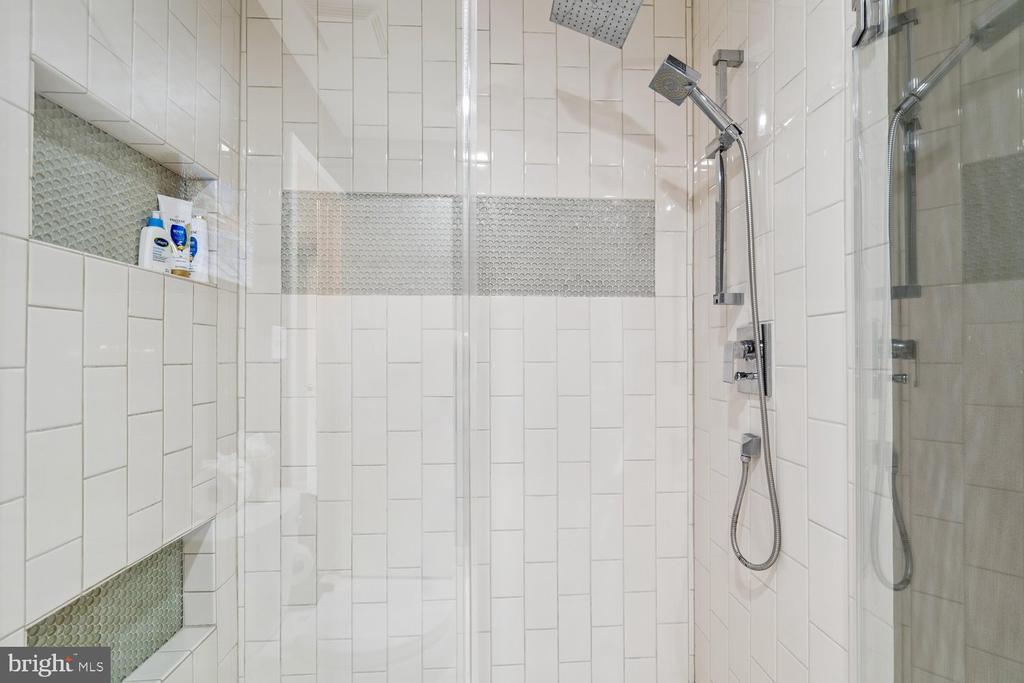 7048 HARBOUR VILLAGE COURT Unit: T2
