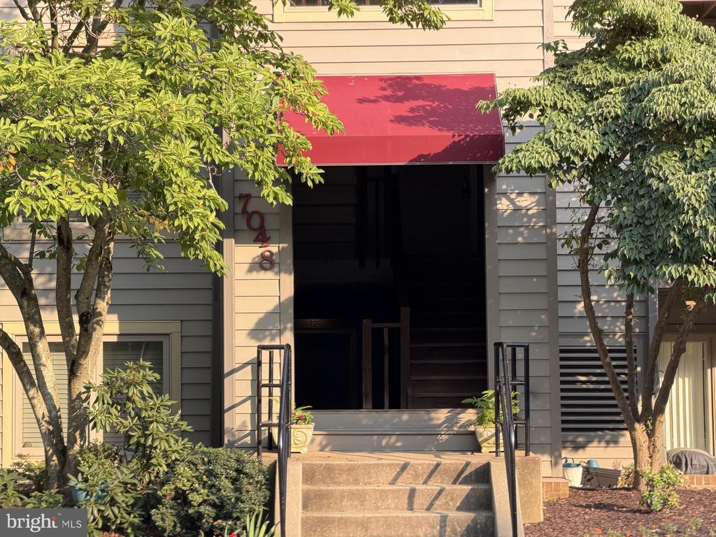 7048 HARBOUR VILLAGE COURT Unit: T2