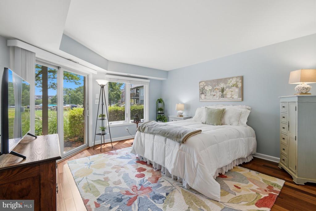 7048 HARBOUR VILLAGE COURT Unit: T2