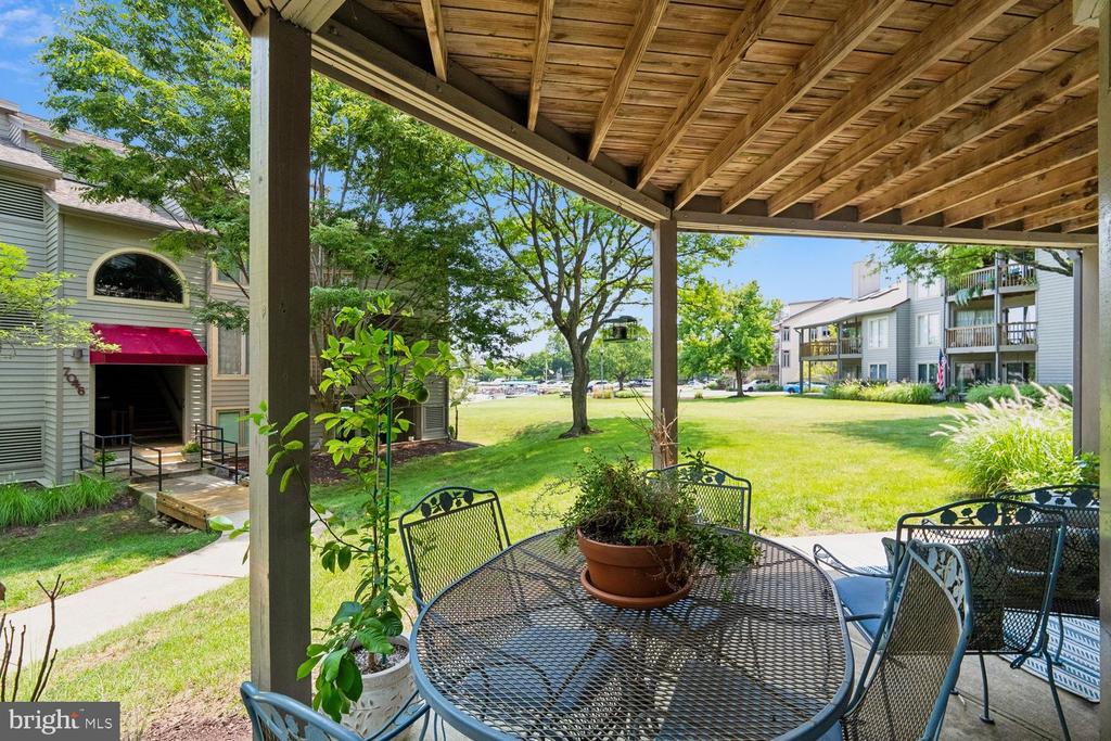 7048 HARBOUR VILLAGE COURT Unit: T2
