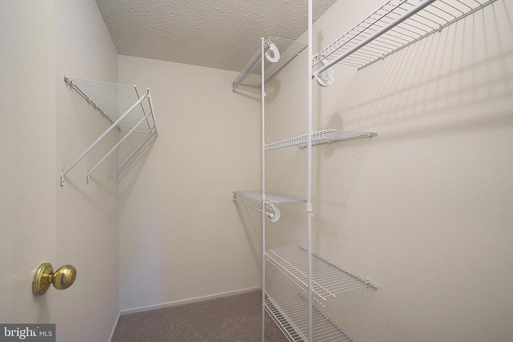 1623 SECRETARIAT DRIVE