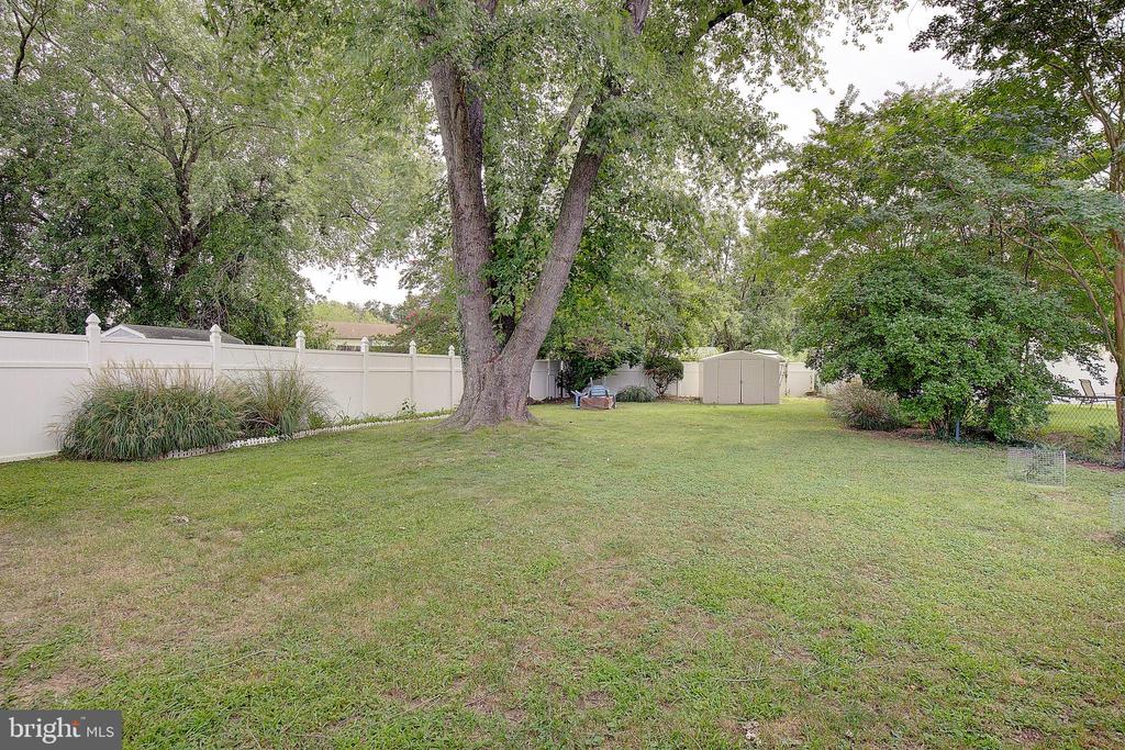 1623 SECRETARIAT DRIVE