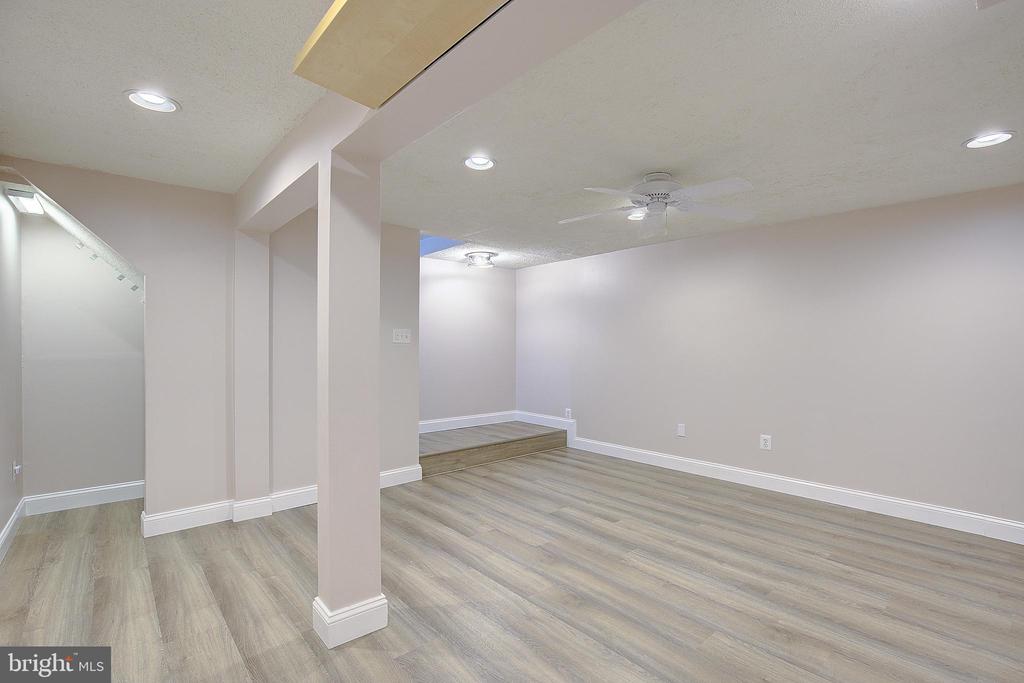 1623 SECRETARIAT DRIVE