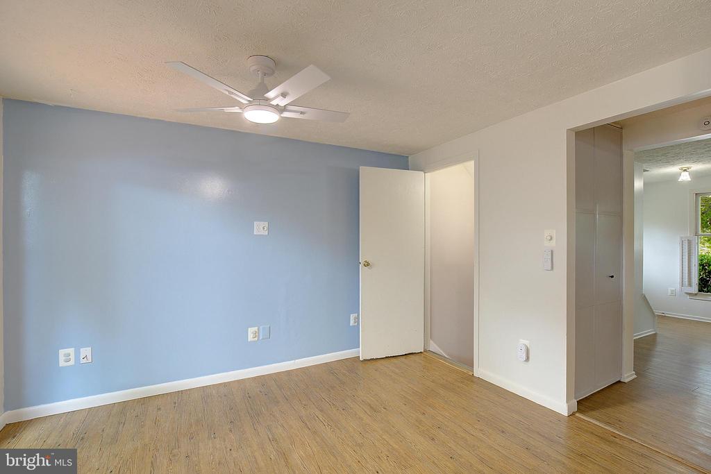 1623 SECRETARIAT DRIVE